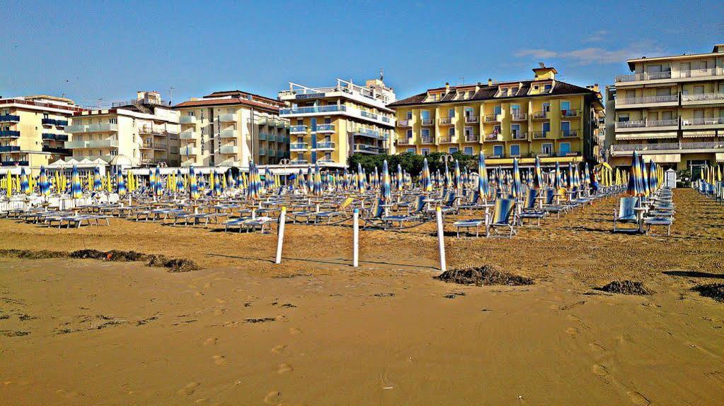 Hotel Madera Lido di Jesolo Exterior foto